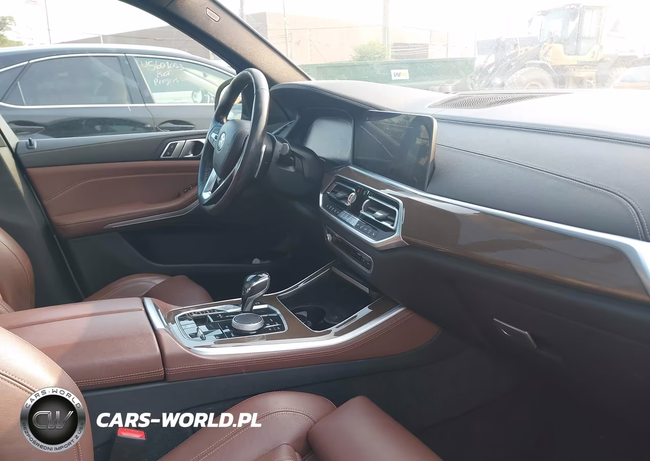 2019 BMW X5 xDrive40I VIN:5UXCR6C50KLL61001 - 5