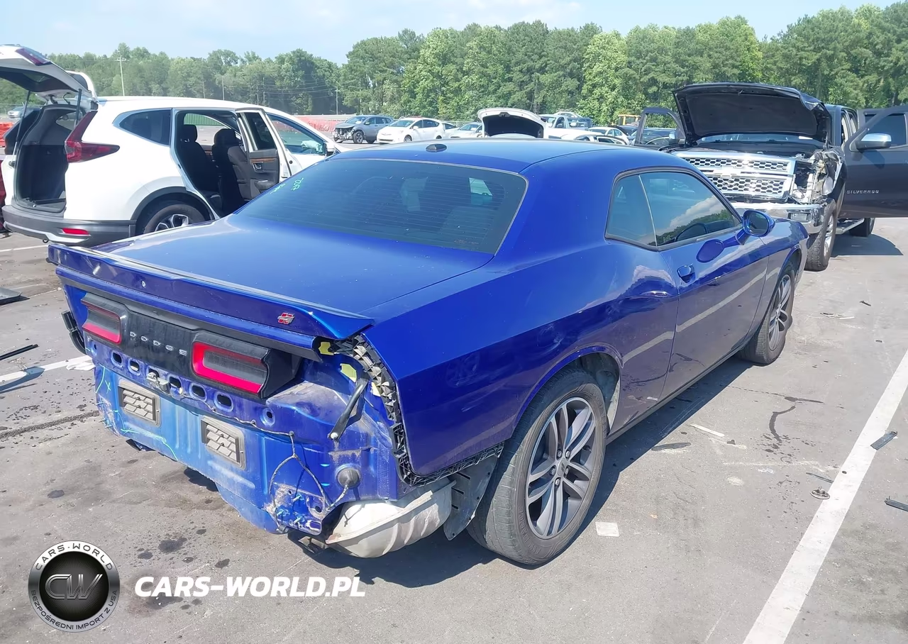 2019 Dodge Challenger Sxt Awd VIN:2C3CDZGG9KH607235 - 4