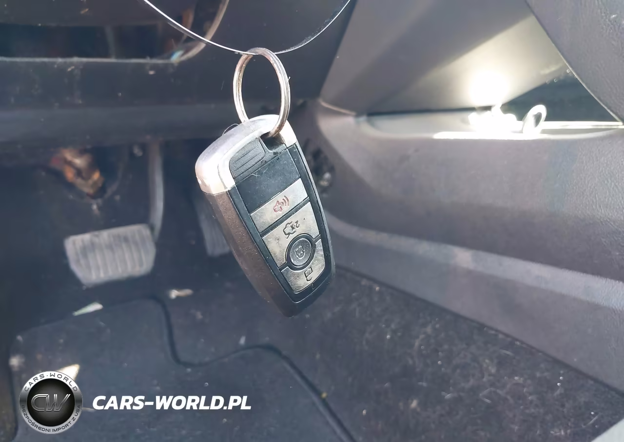 2020 Ford Fusion Se VIN:3FA6P0HDXLR105863 - 11
