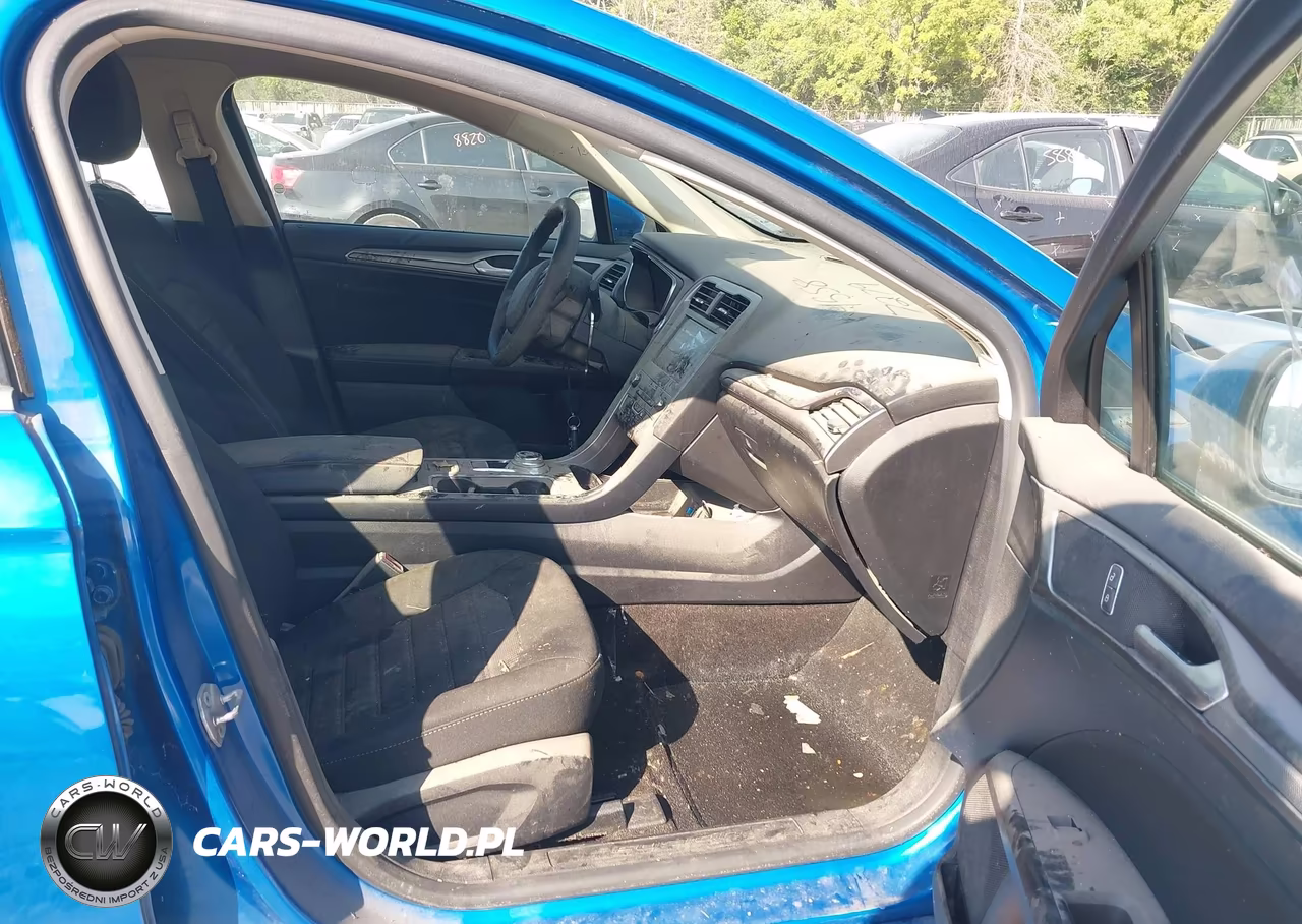 2020 Ford Fusion Se VIN:3FA6P0HDXLR105863 - 5