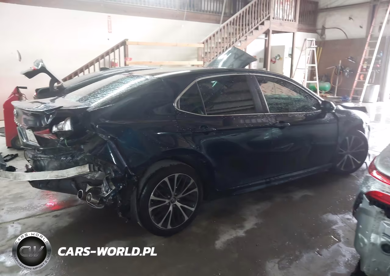 2018 Toyota Camry Se VIN:4T1B11HK4JU667855 - 12