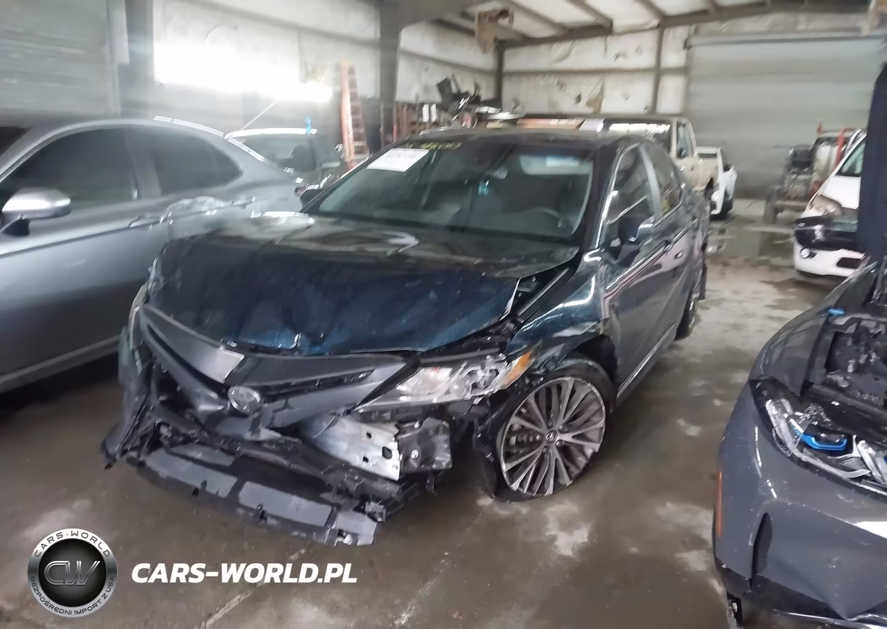 2018 Toyota Camry Se VIN:4T1B11HK4JU667855 - 2