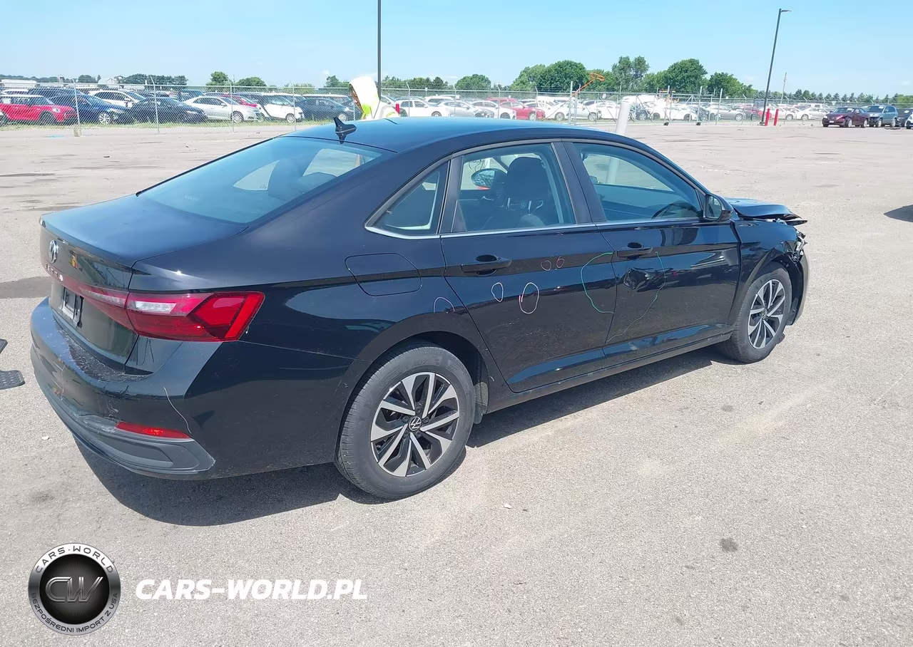 2025 Volkswagen Jetta 1.5T S VIN:3VW5X7BU3SM014921 - 4