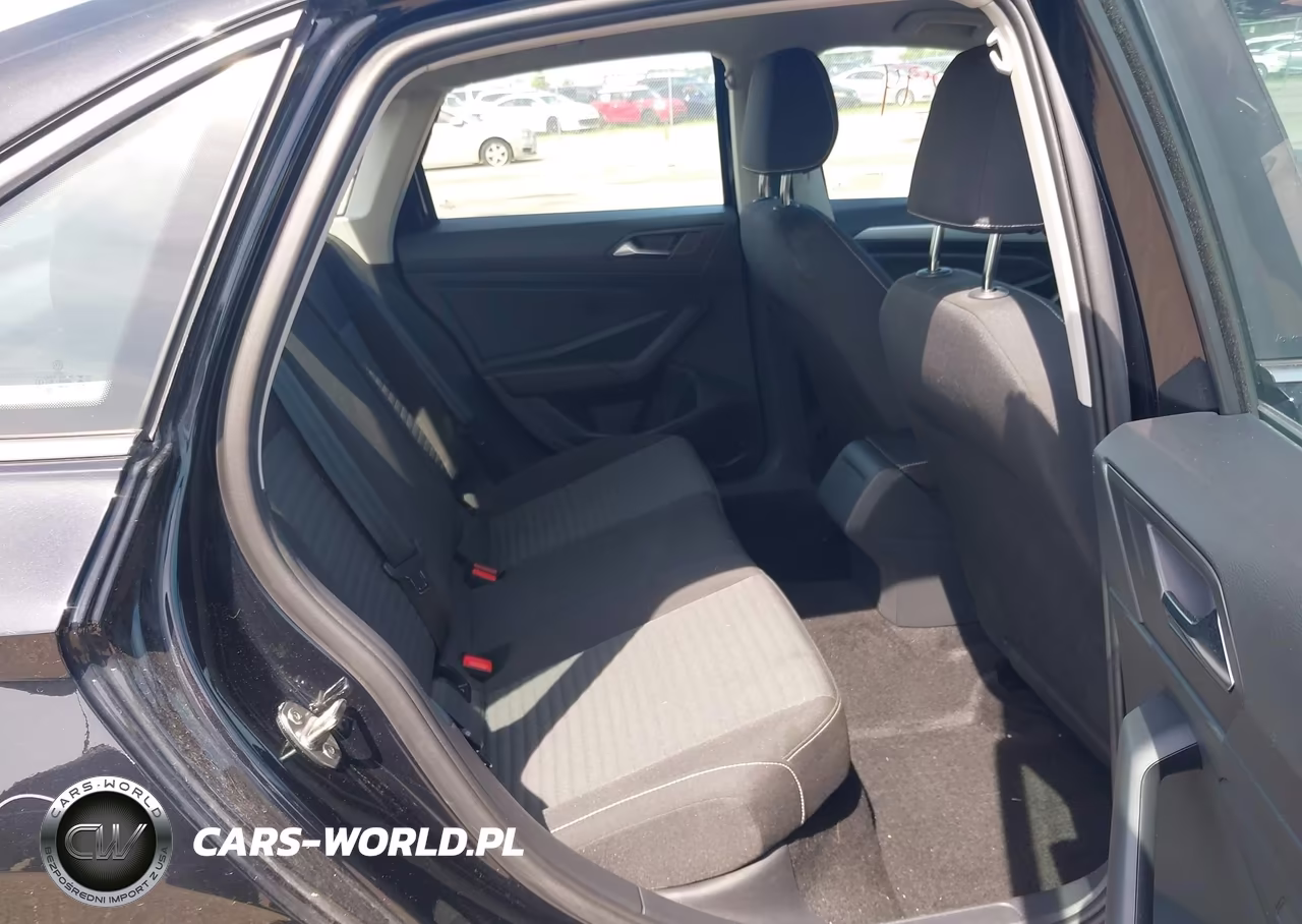 2025 Volkswagen Jetta 1.5T S VIN:3VW5X7BU3SM014921 - 8