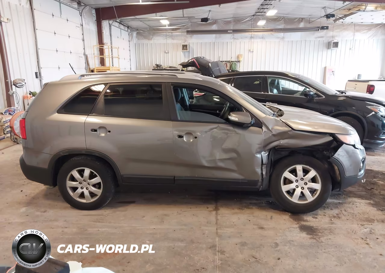 2012 Kia Sorento Lx VIN:5XYKT3A65CG190395 - 13