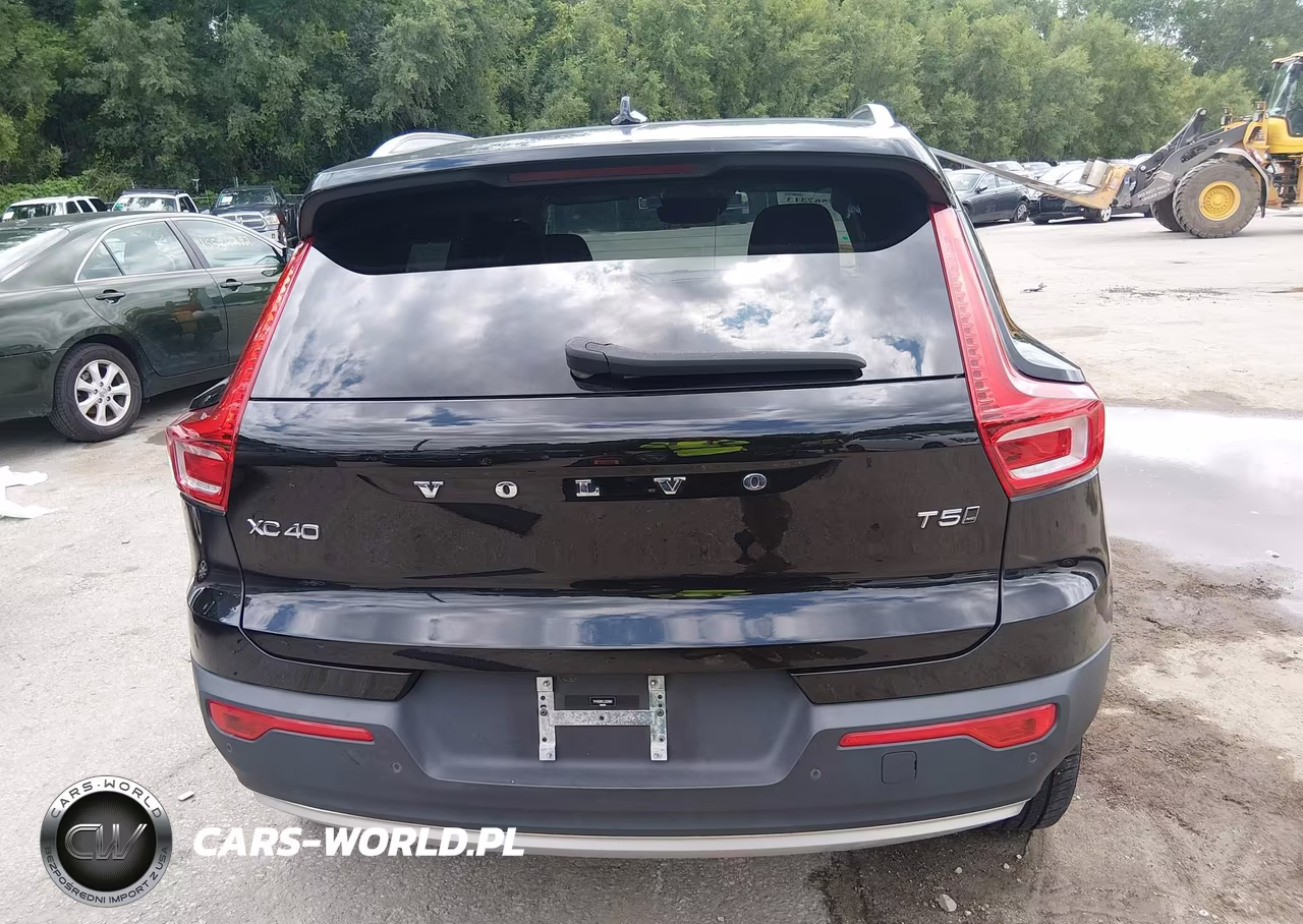 2020 Volvo Xc40 T5 Momentum VIN:YV4162UK2L2323840 - 17