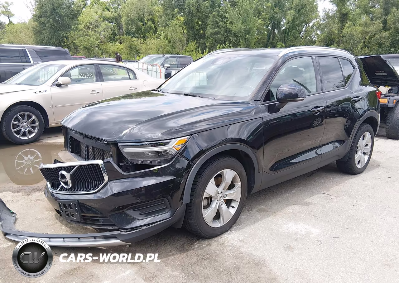 2020 Volvo Xc40 T5 Momentum VIN:YV4162UK2L2323840 - 2