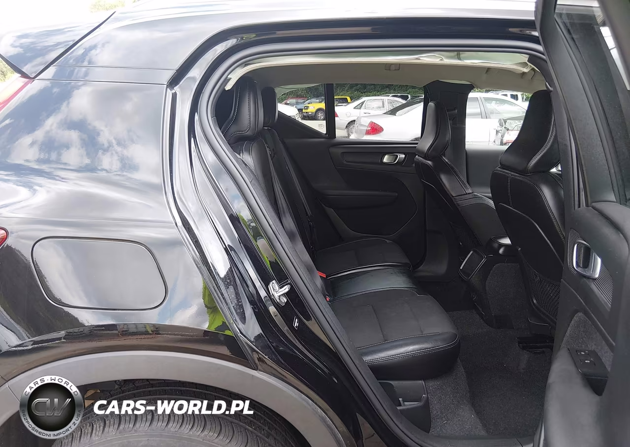 2020 Volvo Xc40 T5 Momentum VIN:YV4162UK2L2323840 - 8