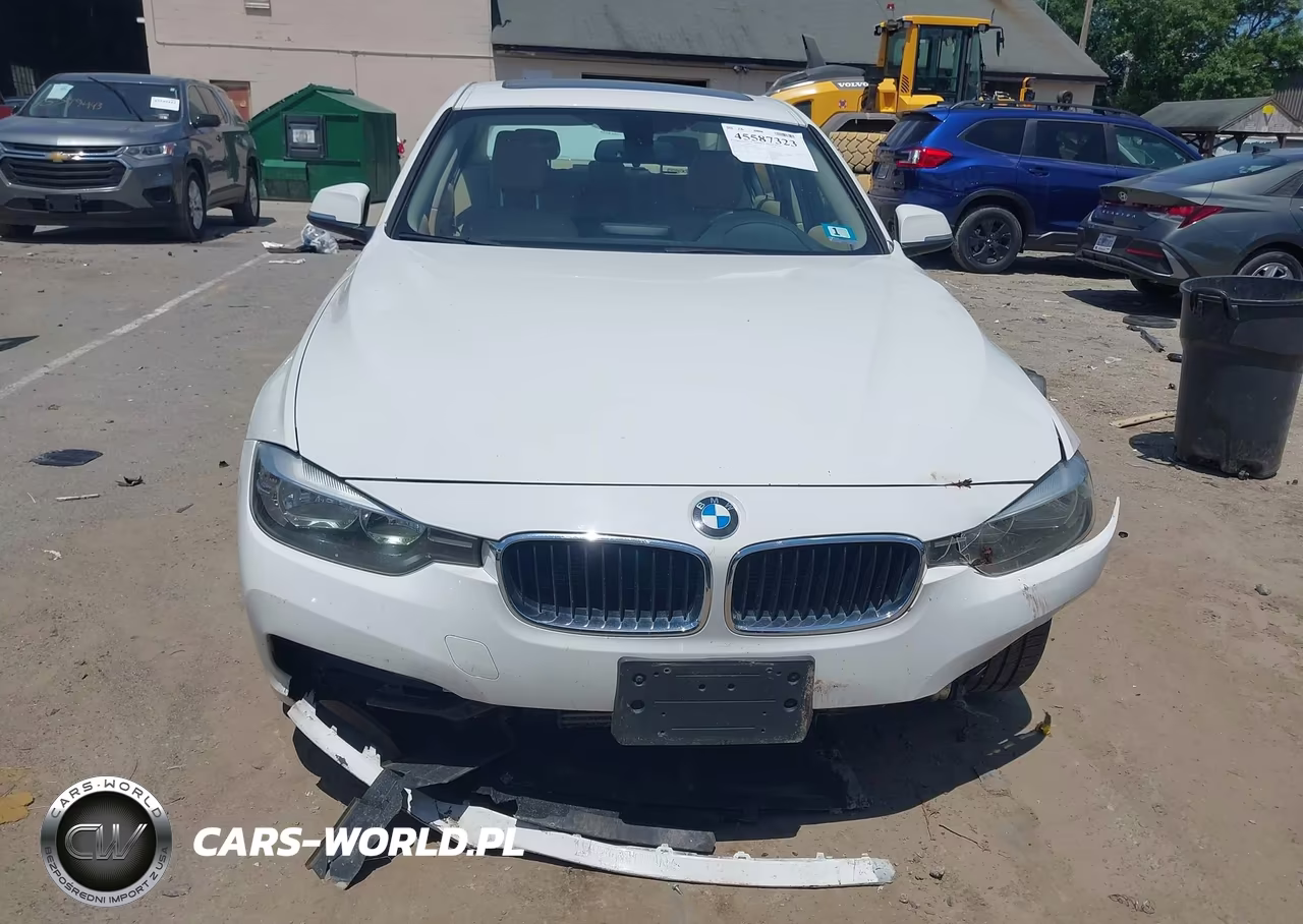 2016 BMW 320I xDrive VIN:WBA8E5G57GNT93461 - 12