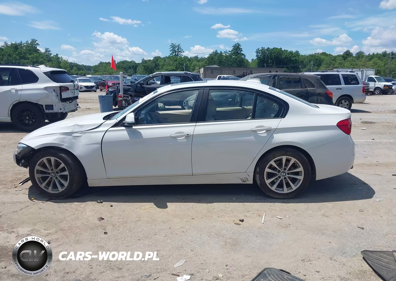 2016 BMW 320I xDrive VIN:WBA8E5G57GNT93461 - 14