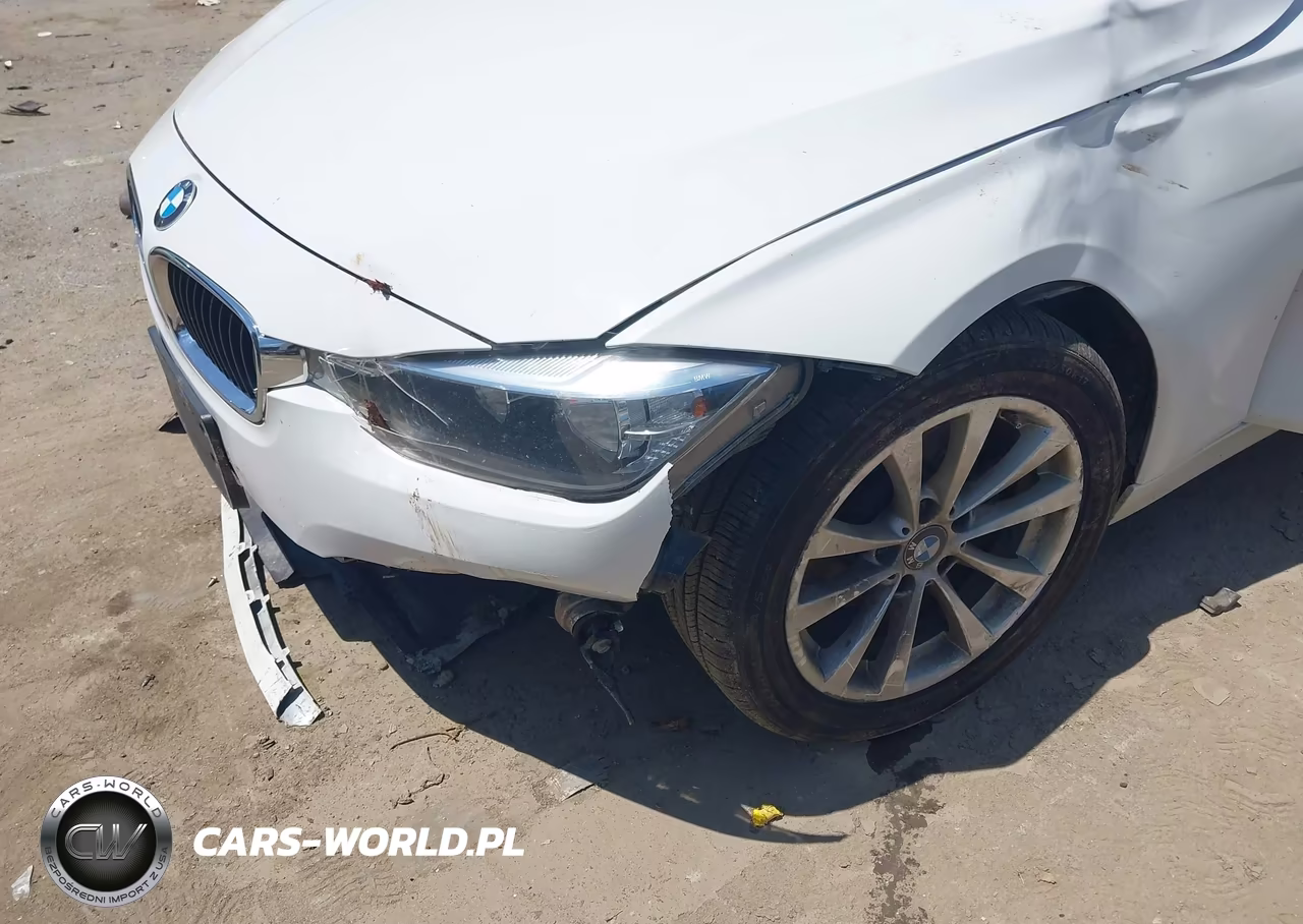 2016 BMW 320I xDrive VIN:WBA8E5G57GNT93461 - 6