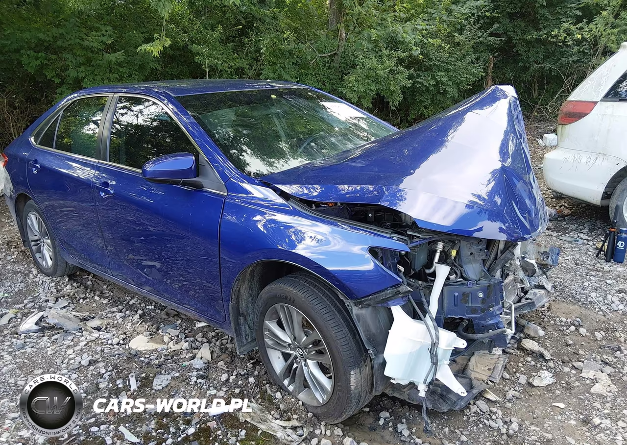 2015 Toyota Camry Se – zdjęcie 1 z 16