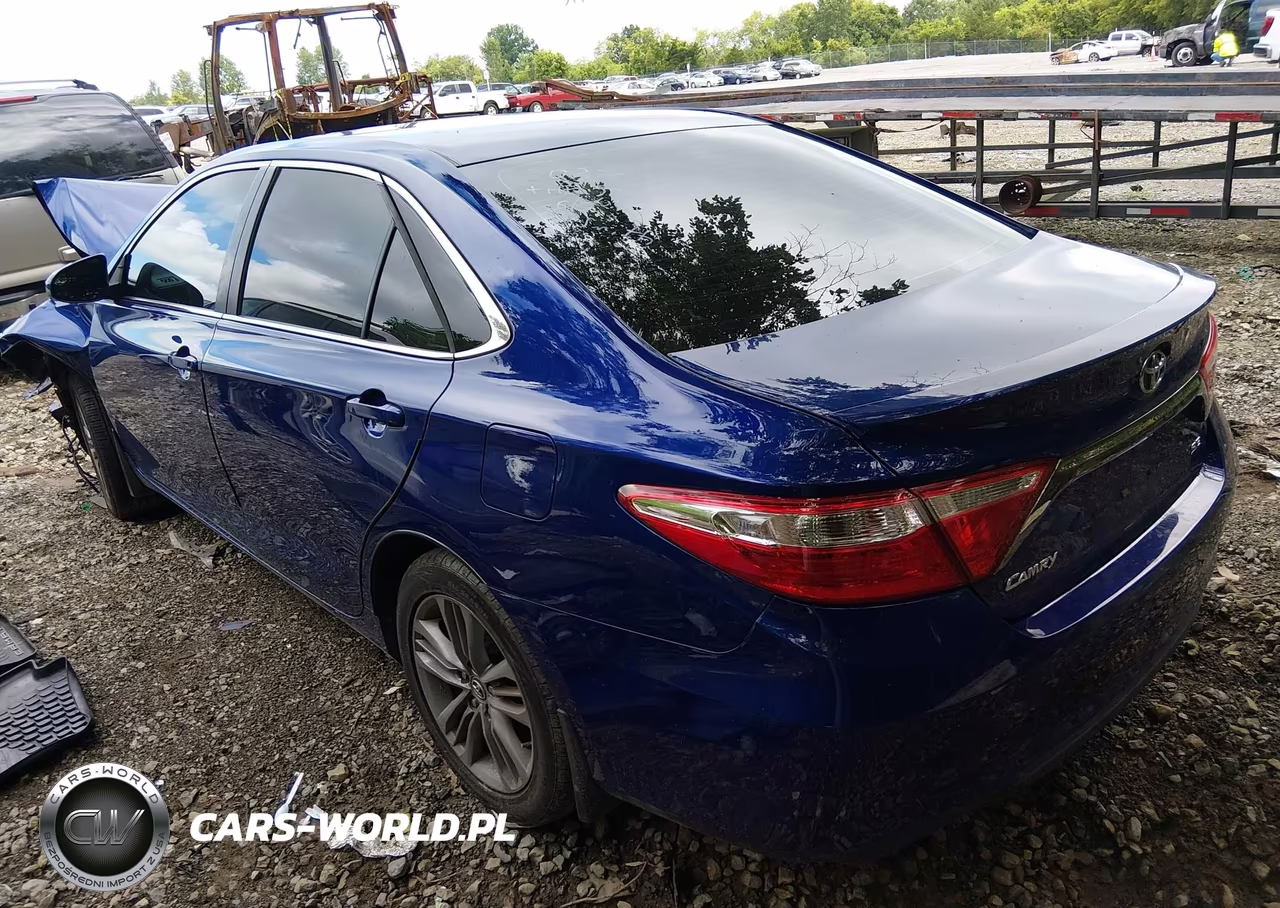 2015 Toyota Camry Se VIN:4T1BF1FK6FU937938 - 3
