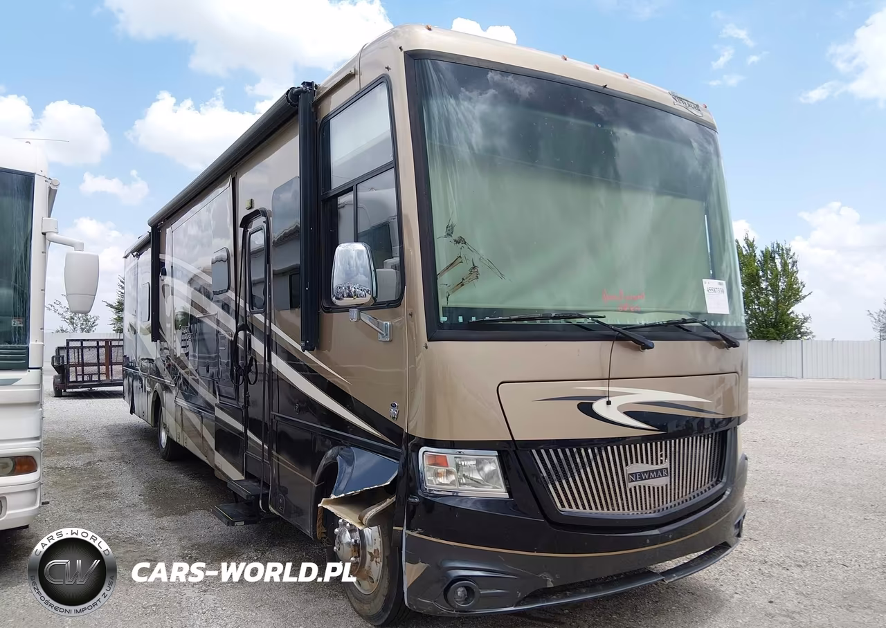 2014 Ford F53 – zdjęcie 1 z 17