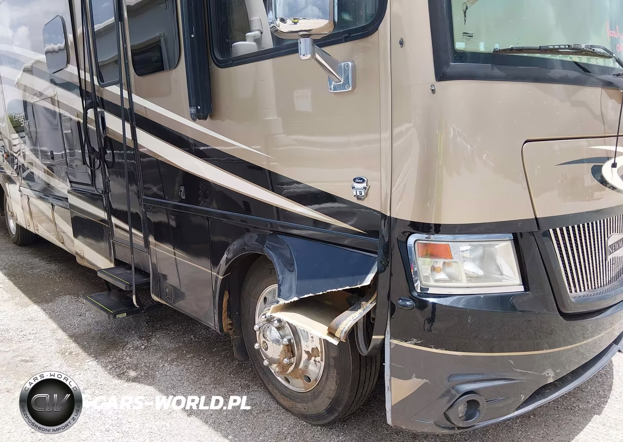 2014 Ford F53 VIN:1F66F5DYXE0A17002 - 6