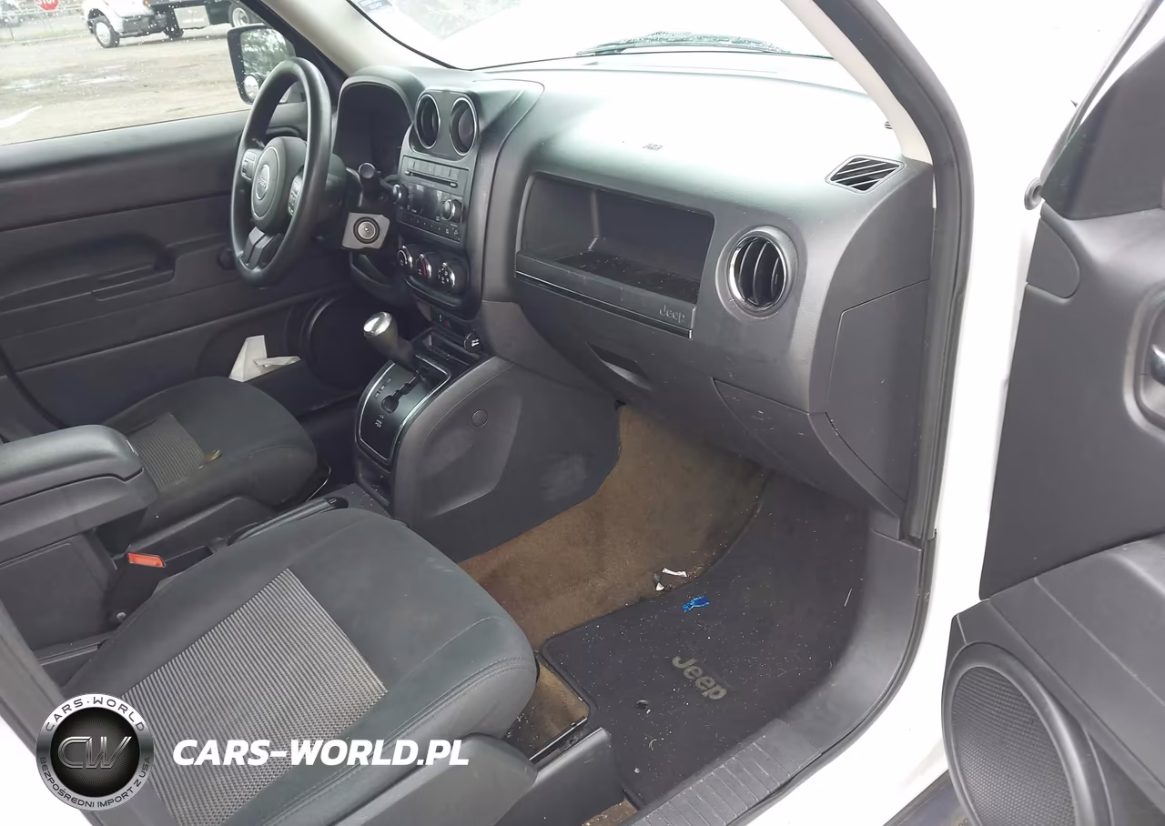 2016 Jeep Patriot Sport VIN:1C4NJPBB3GD721166 - 5