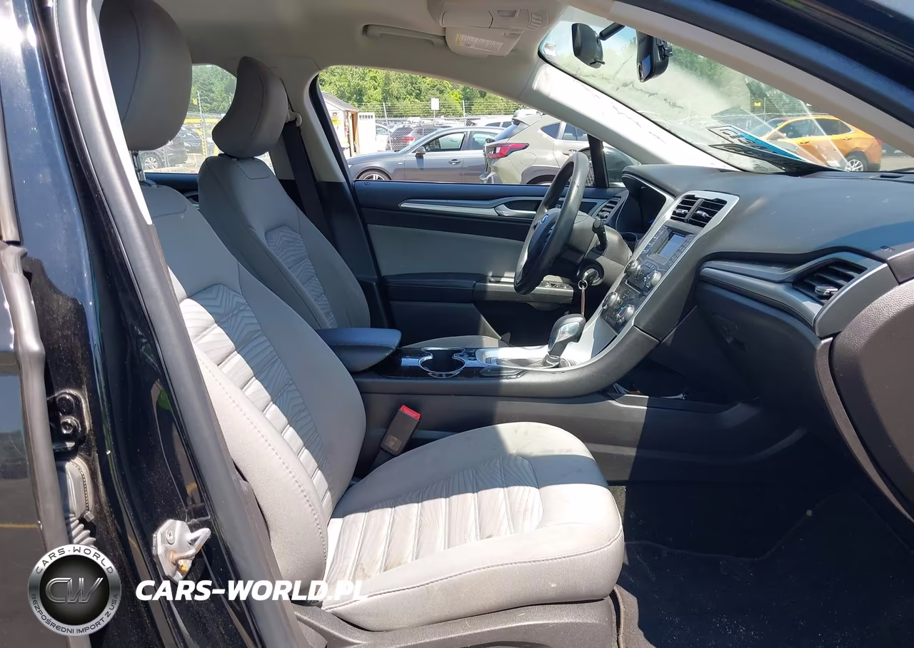 2016 Ford Fusion S VIN:3FA6P0G74GR349350 - 5