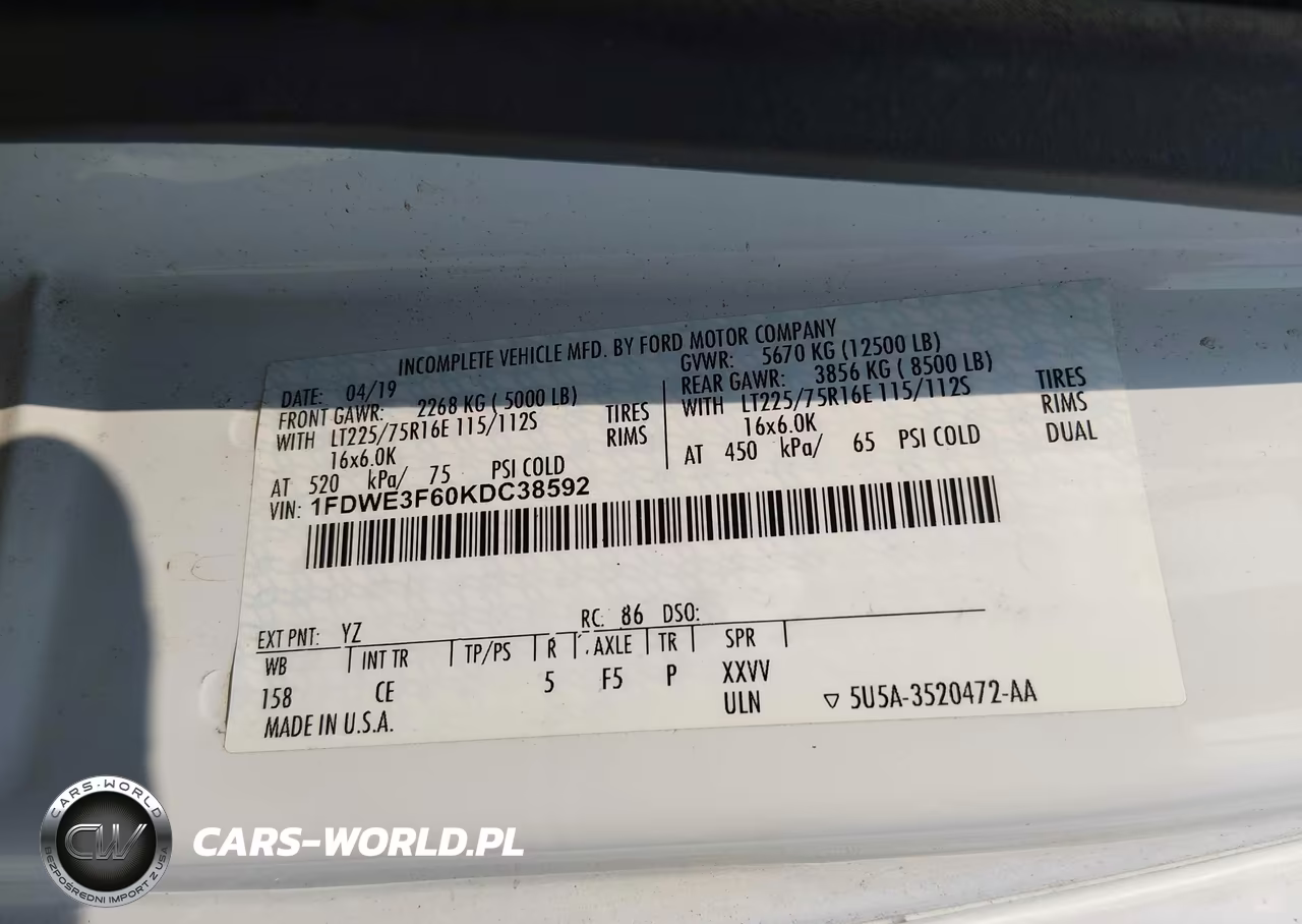 2019 Ford E-350 Cutaway VIN:1FDWE3F60KDC38592 - 8