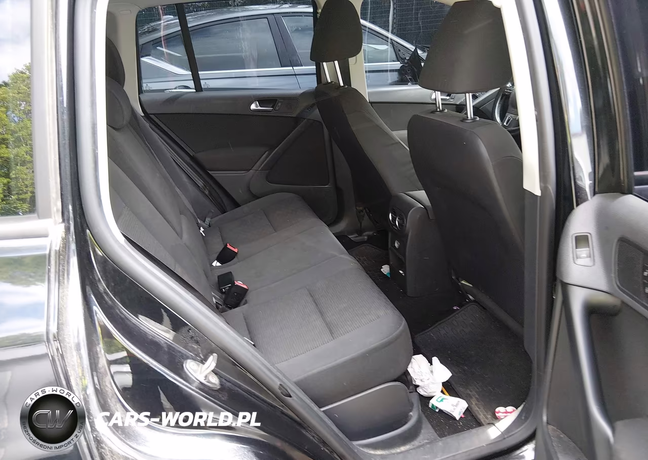 2014 Volkswagen Tiguan S VIN:WVGBV3AX0EW614957 - 8
