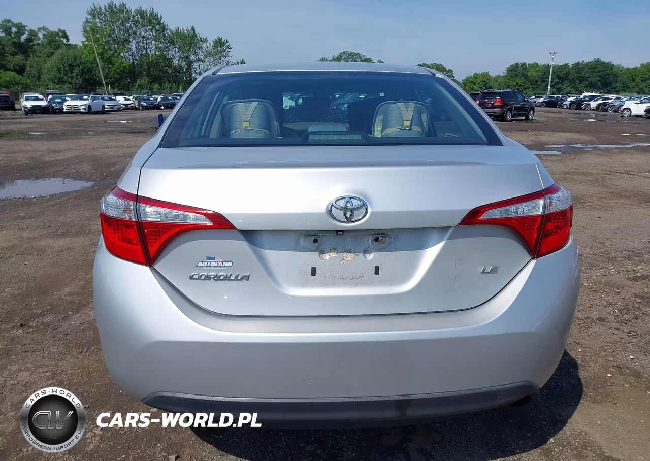 2015 Toyota Corolla Le VIN:5YFBURHE7FP303437 - 16