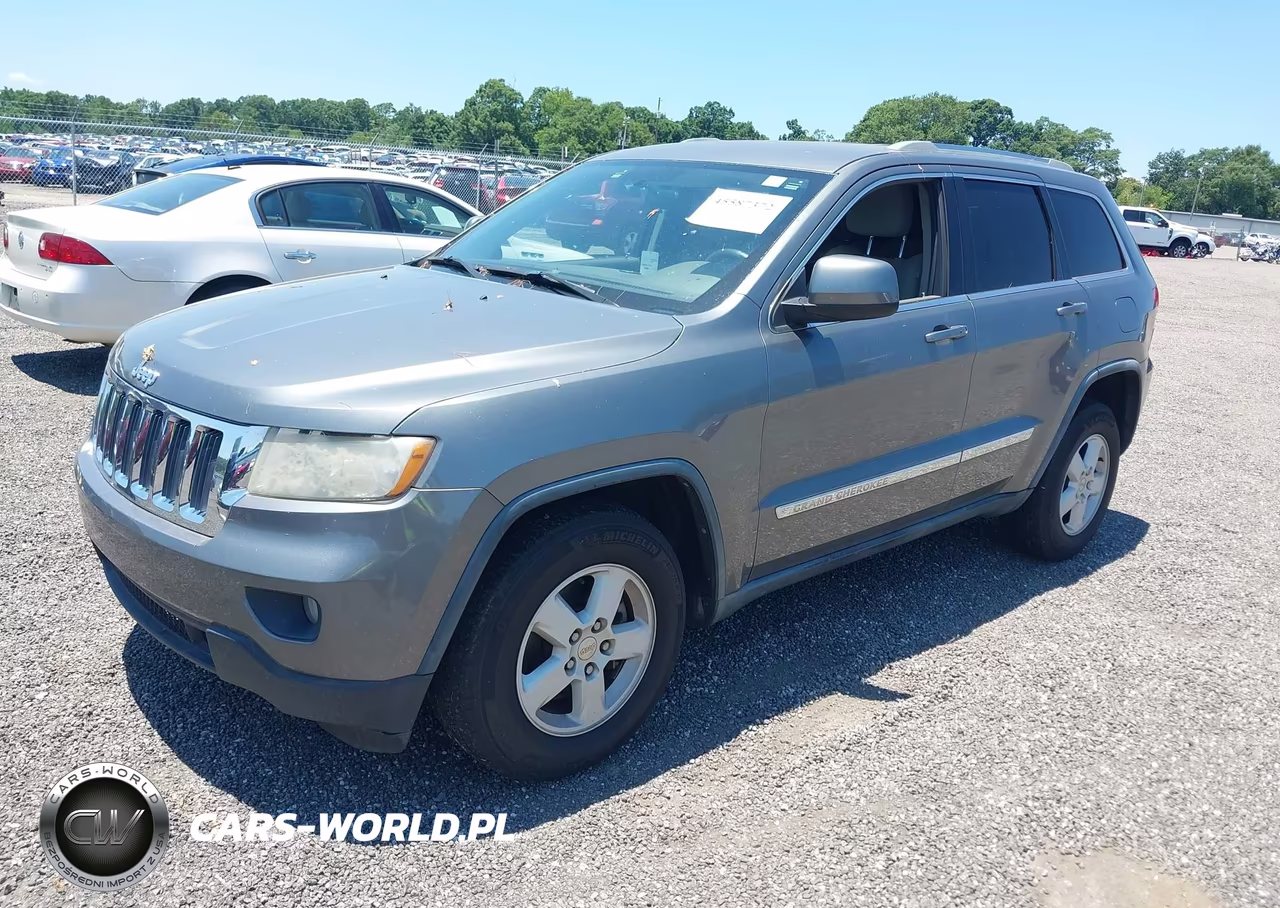 2012 Jeep Grand Cherokee Laredo VIN:1C4RJEAGXCC142811 - 2