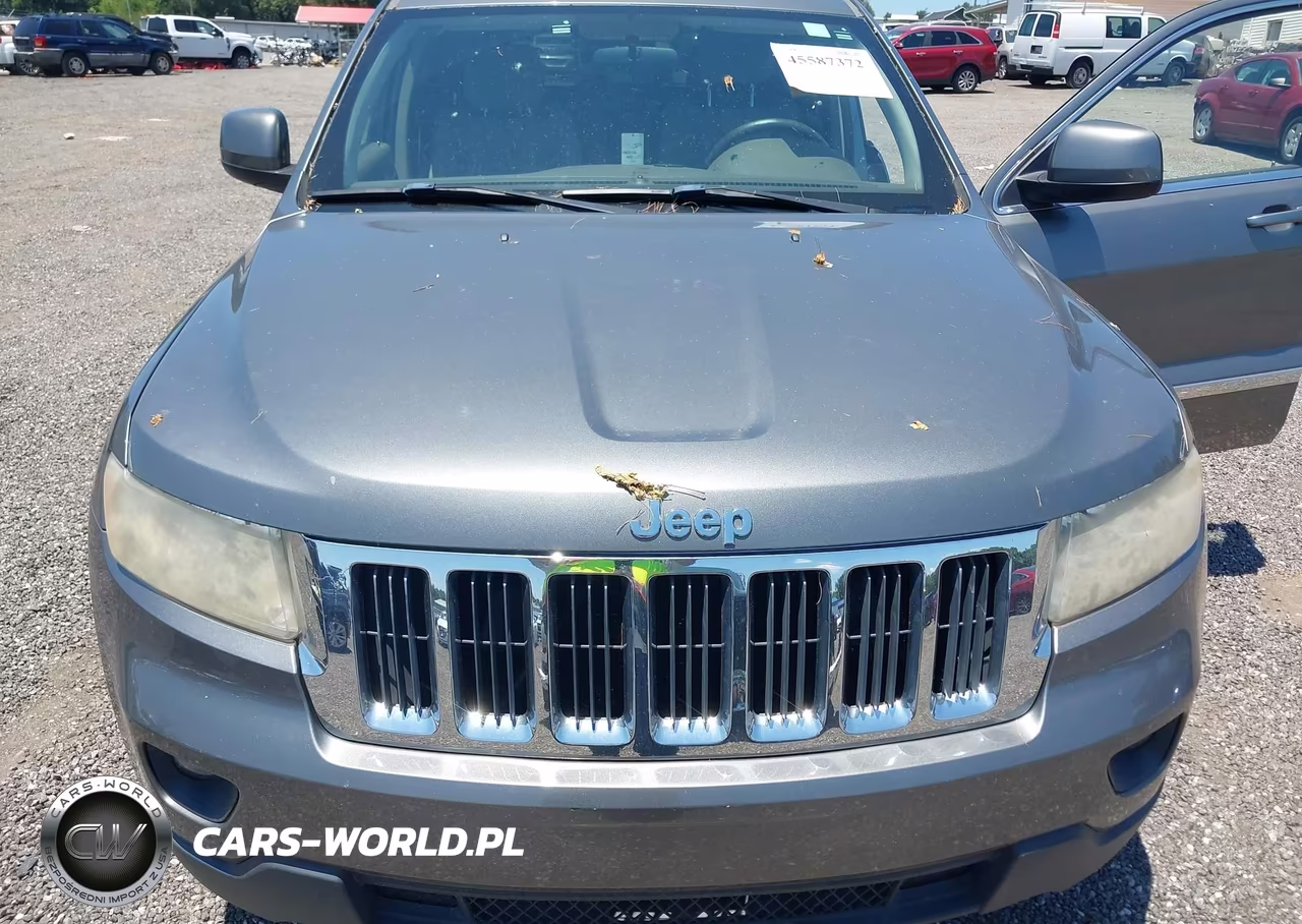 2012 Jeep Grand Cherokee Laredo VIN:1C4RJEAGXCC142811 - 6