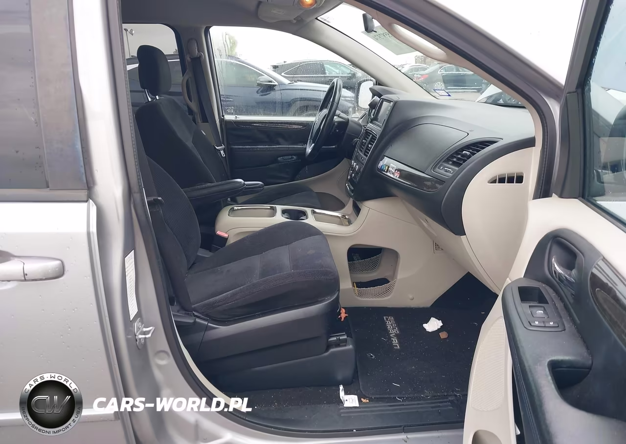 2015 Dodge Grand Caravan Sxt VIN:2C4RDGCGXFR533128 - 5