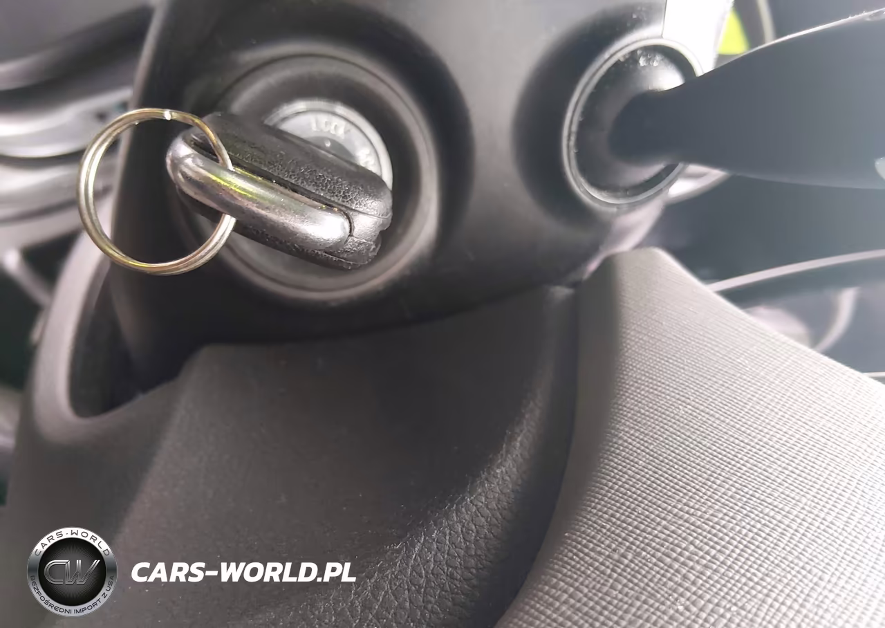 2018 Hyundai Santa Fe Sport 2.4L VIN:5XYZT3LB2JG565083 - 11
