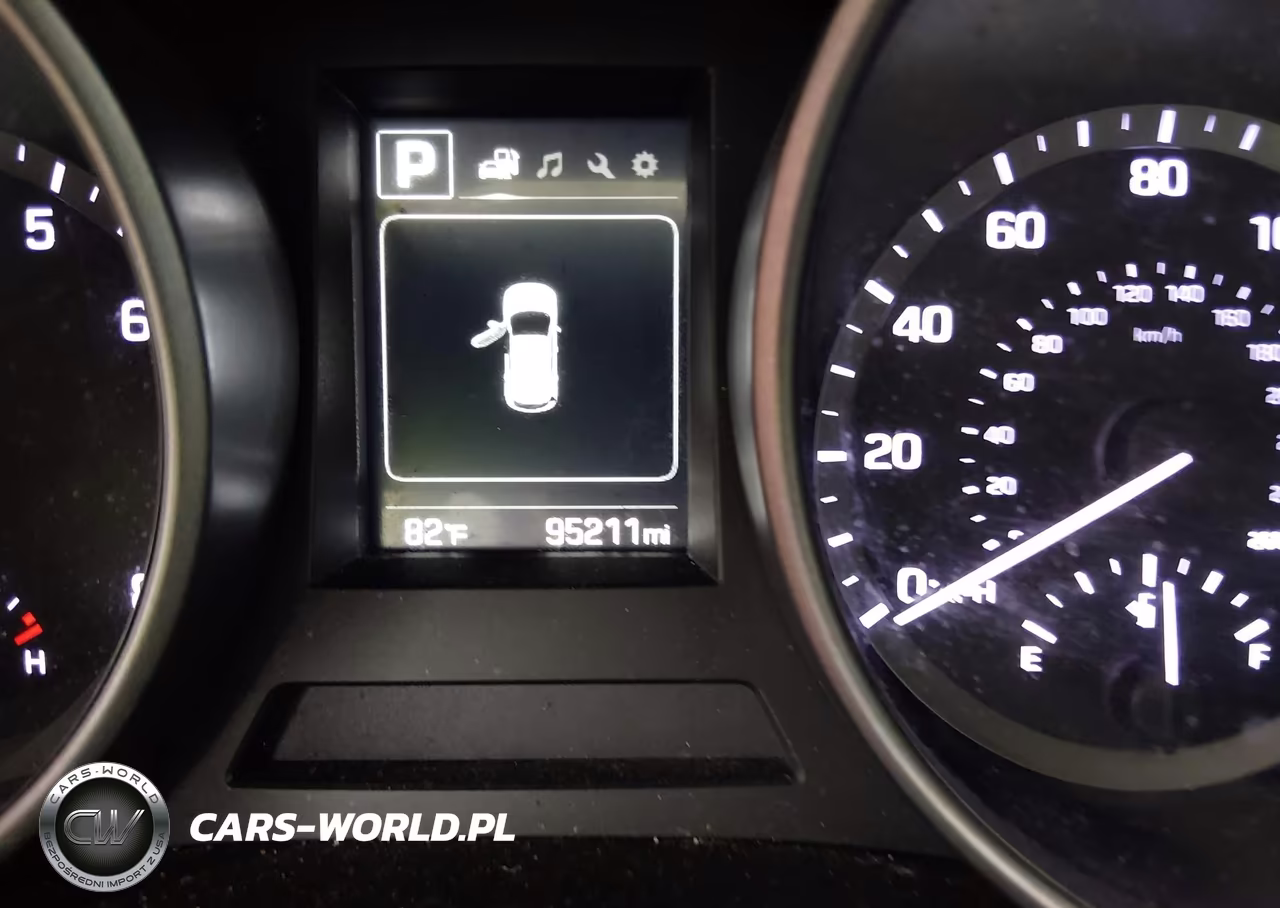 2018 Hyundai Santa Fe Sport 2.4L VIN:5XYZT3LB2JG565083 - 15