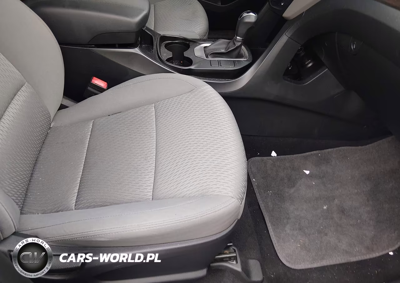 2018 Hyundai Santa Fe Sport 2.4L VIN:5XYZT3LB2JG565083 - 5
