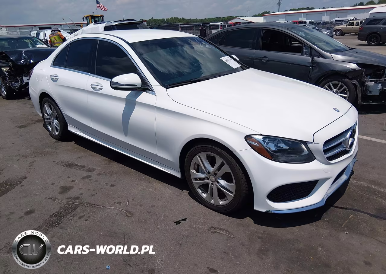 2017 Mercedes-Benz C 300 Sport – zdjęcie 1 z 16