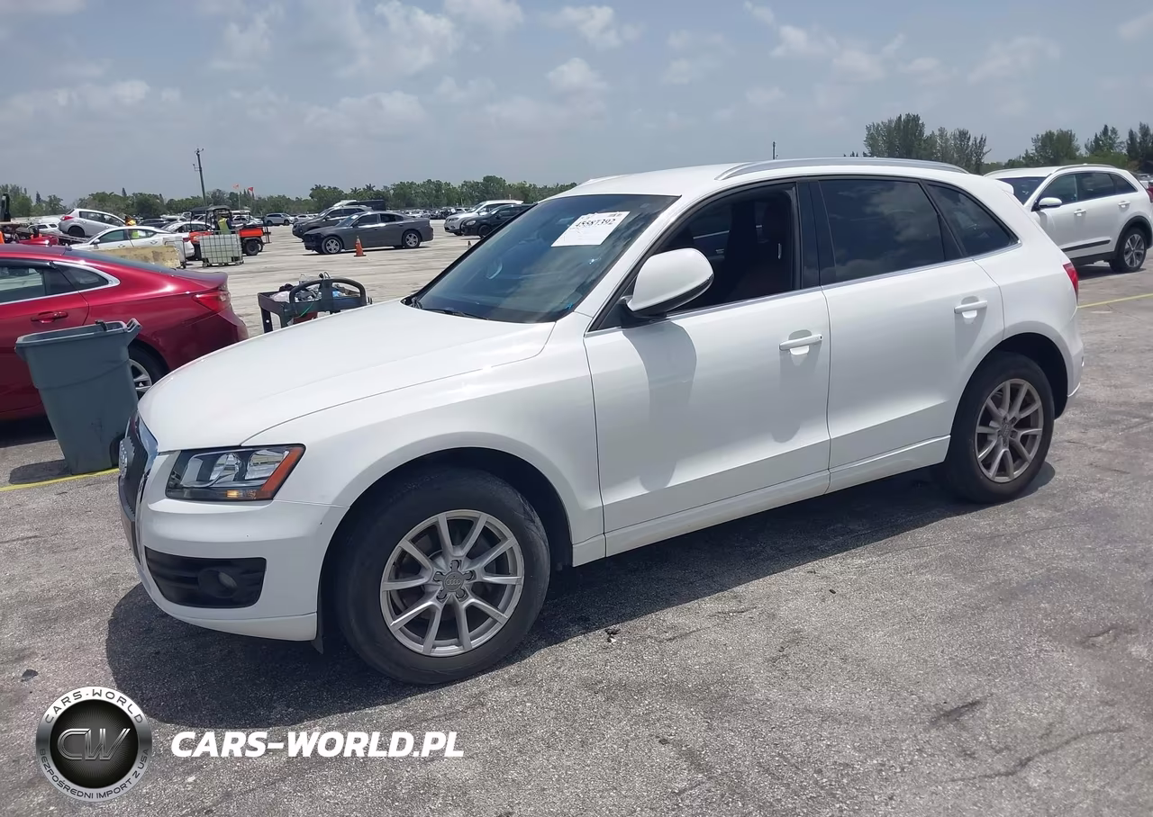 2012 Audi Q5 2.0T Premium VIN:WA1CFAFP1CA138628 - 2