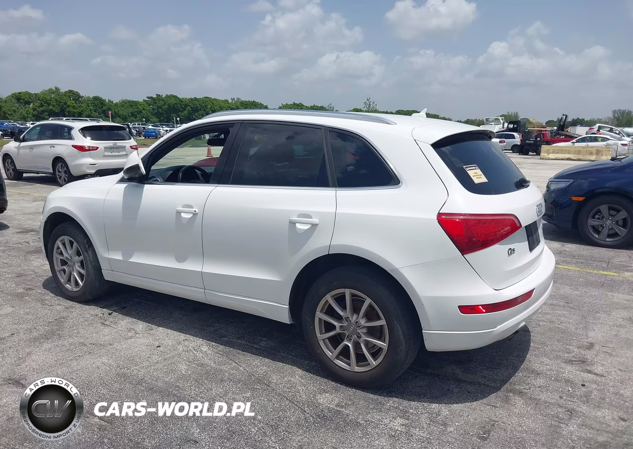 2012 Audi Q5 2.0T Premium VIN:WA1CFAFP1CA138628 - 3