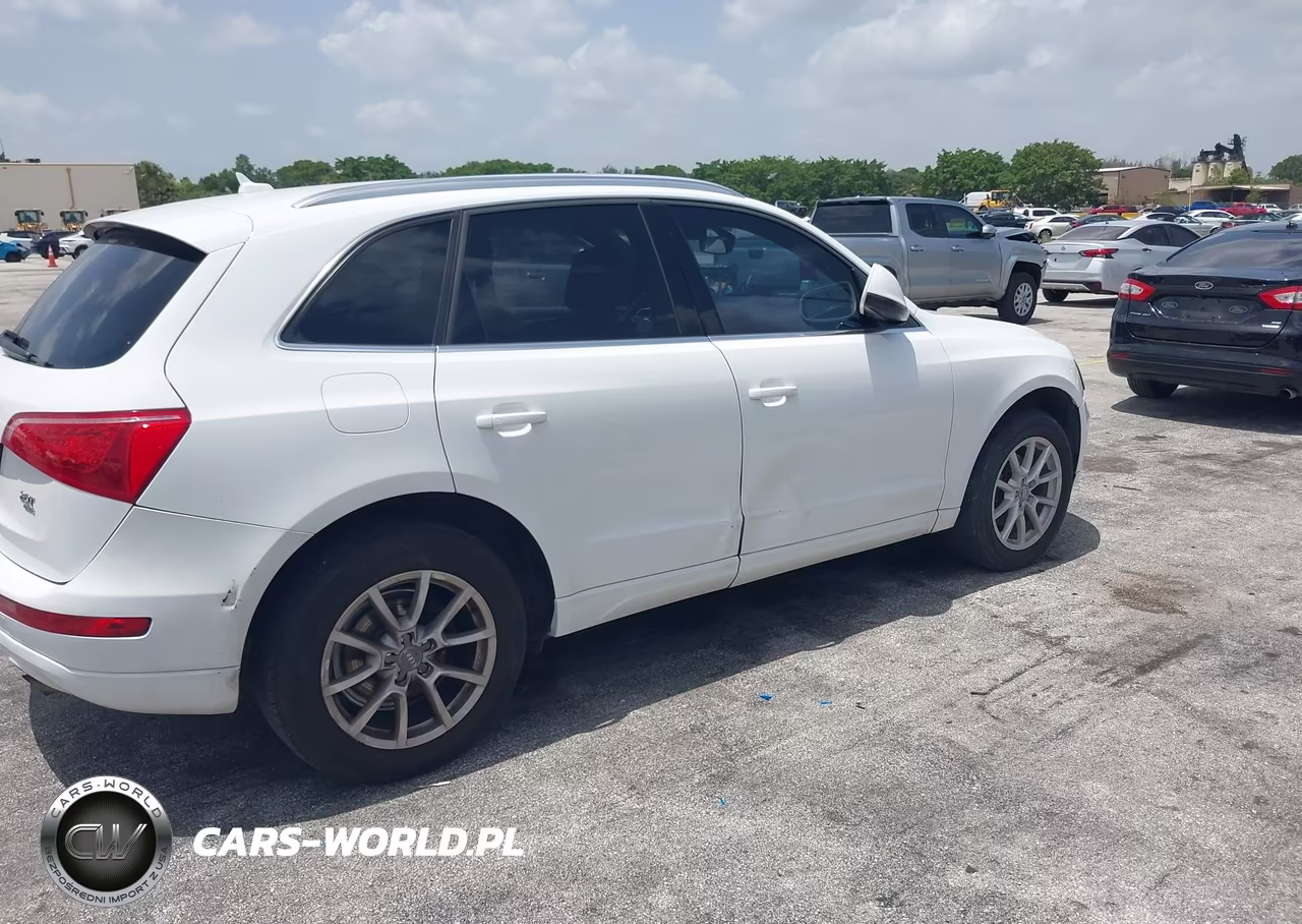 2012 Audi Q5 2.0T Premium VIN:WA1CFAFP1CA138628 - 4