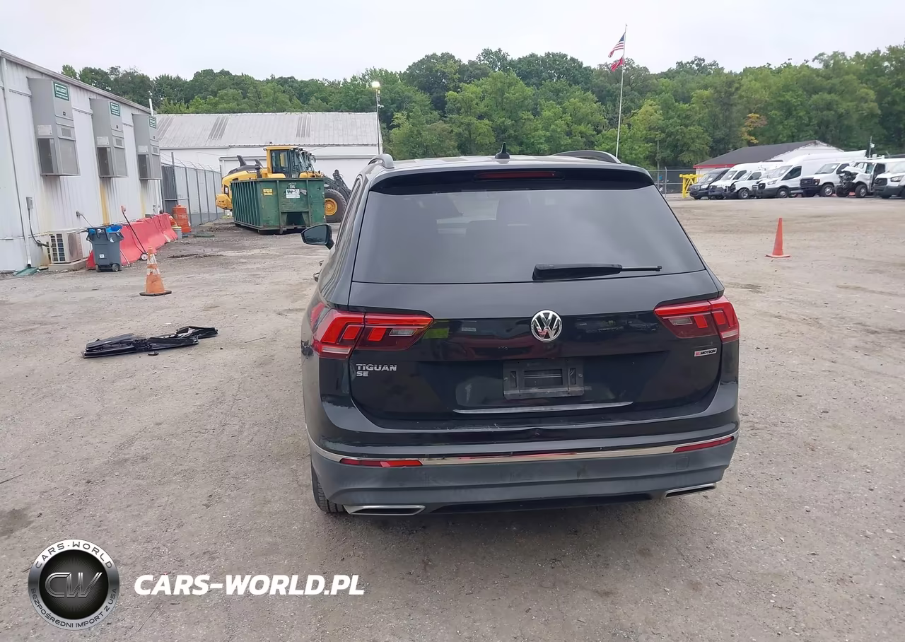2020 Volkswagen Tiguan 2.0T Se-2.0T Se R-Line Black-2.0T Sel VIN:3VV2B7AX6LM020618 - 17