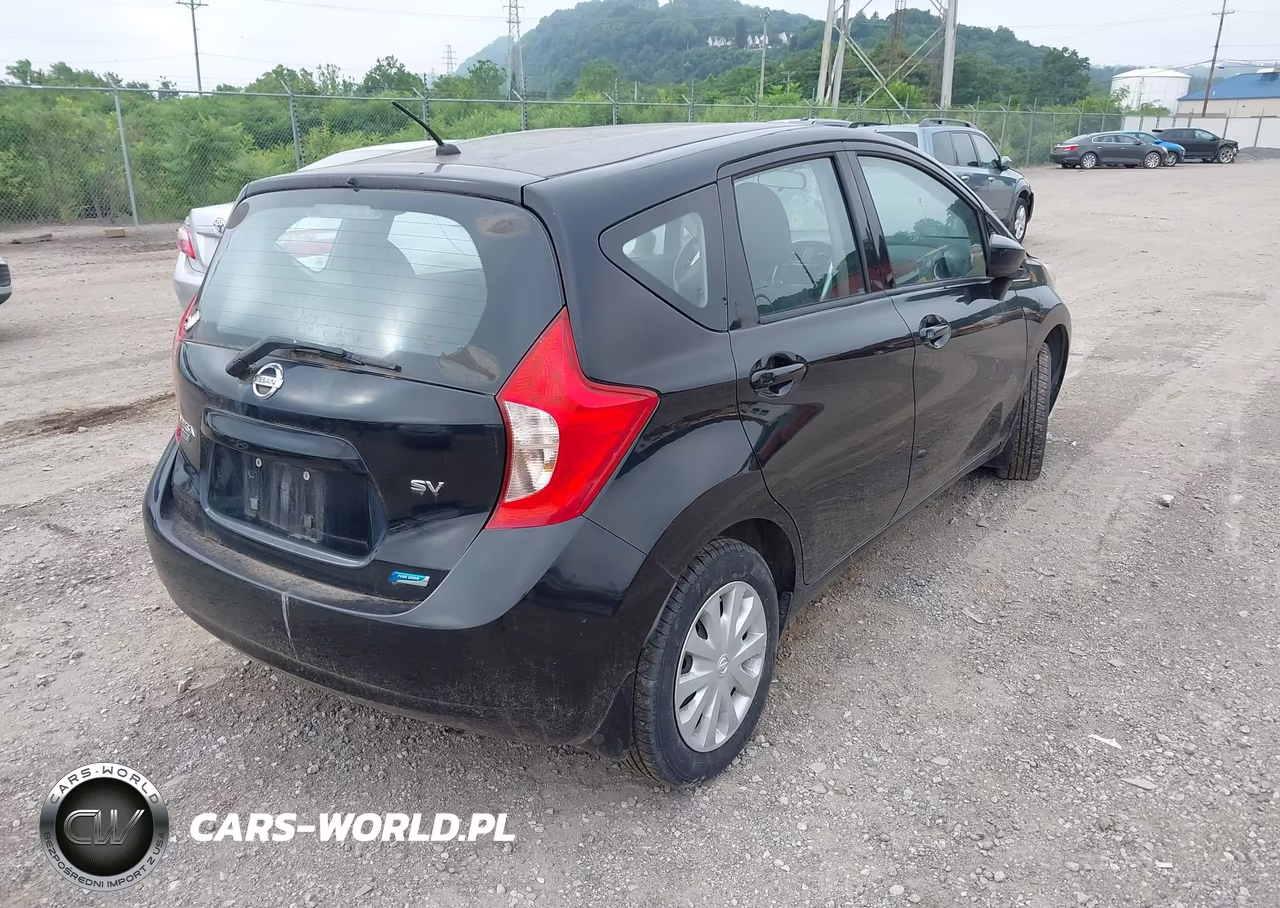 2015 Nissan Versa Note Sv VIN:3N1CE2CPXFL399307 - 4