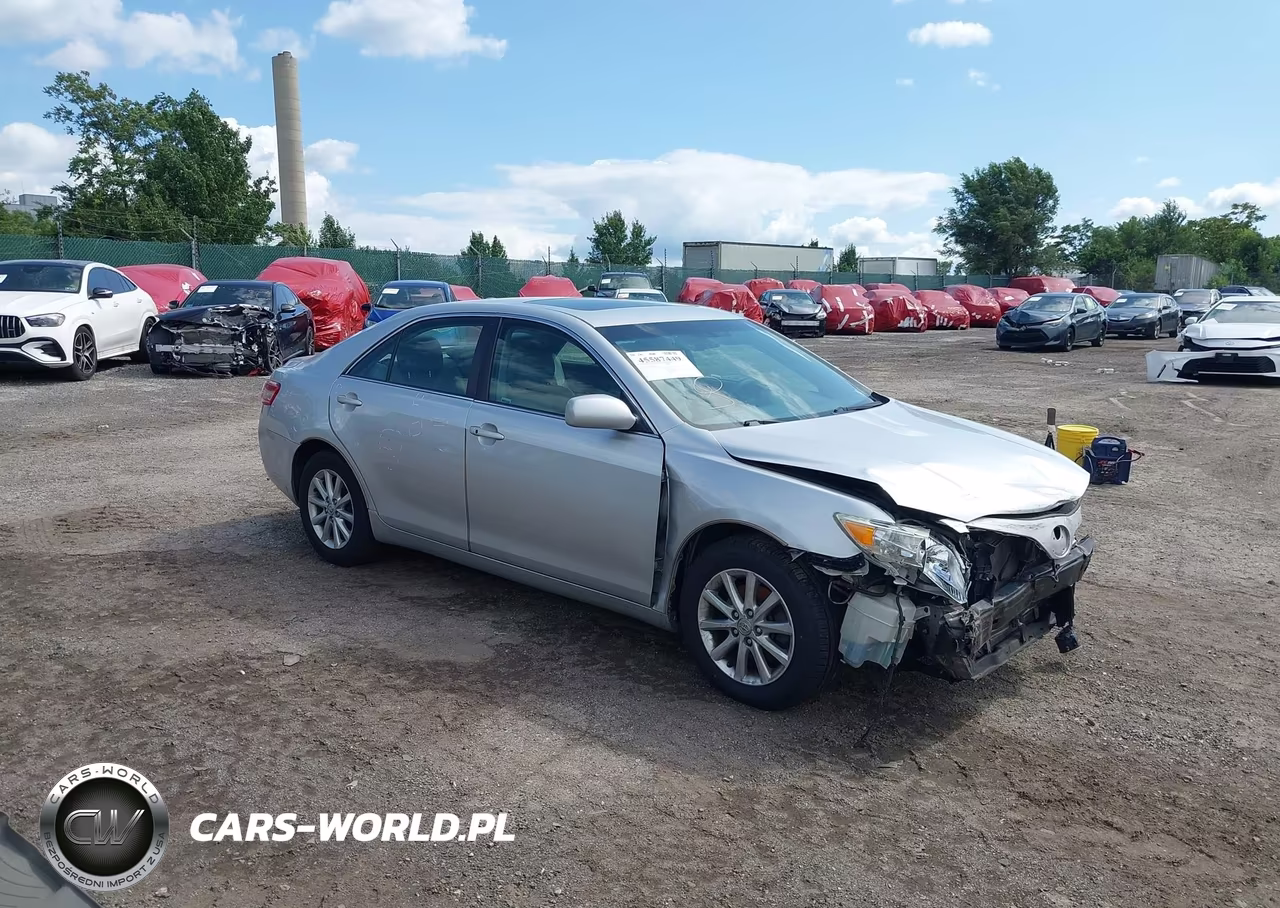 2011 Toyota Camry Xle V6 – zdjęcie 1 z 18