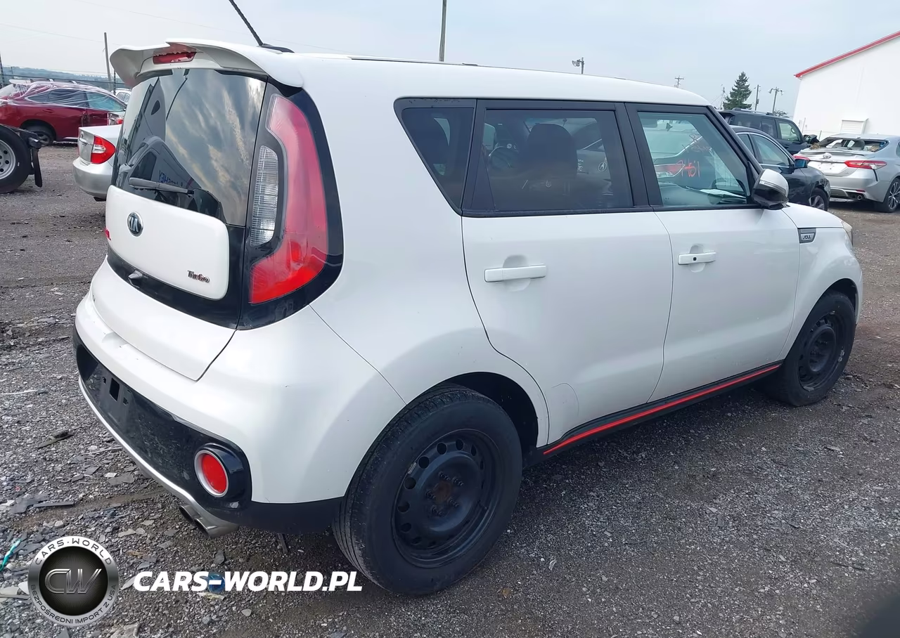 2019 Kia Soul ! VIN:KNDJX3AA8K7686260 - 4