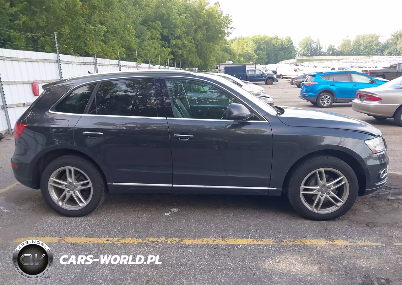2016 Audi Q5 2.0T Premium VIN:WA1L2AFP3GA016824 - 13
