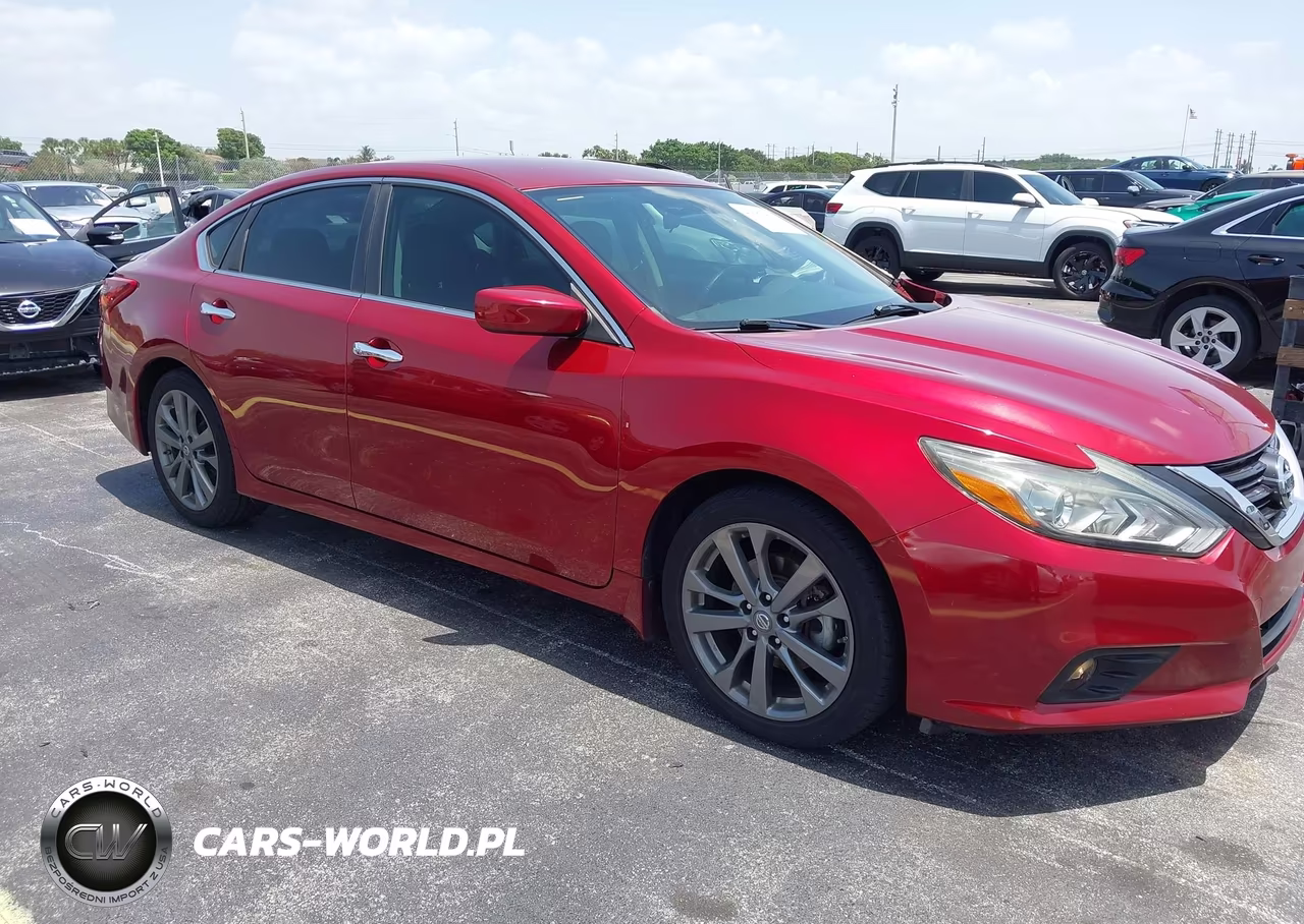 2018 Nissan Altima 2.5 Sr – zdjęcie 1 z 16