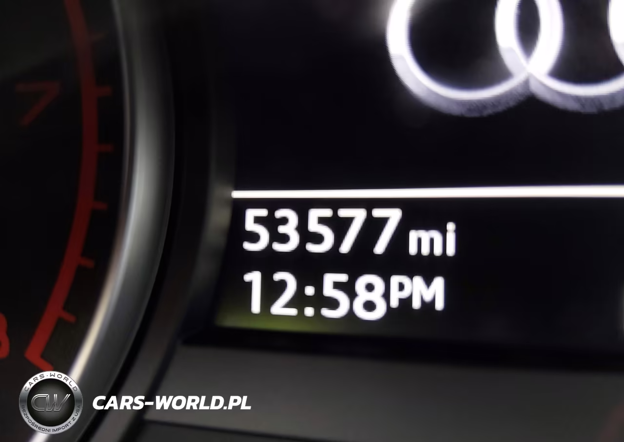 2017 Audi A4 Premium VIN:WAUANAF49HN010530 - 16