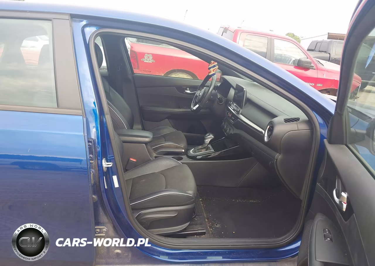 2021 Kia Forte Gt-Line VIN:3KPF34AD0ME387396 - 5