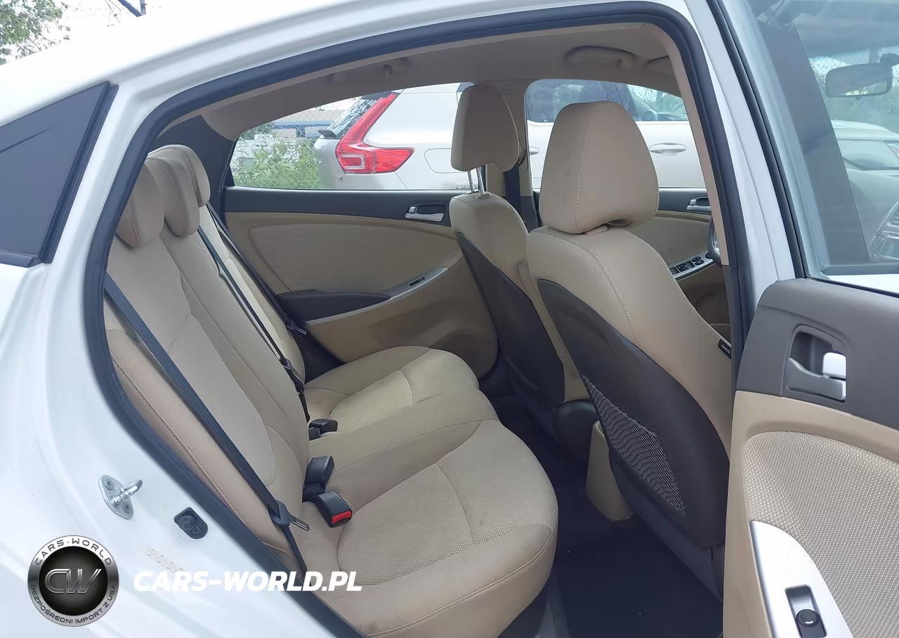 2013 Hyundai Accent Gls VIN:KMHCT4AE5DU420434 - 8