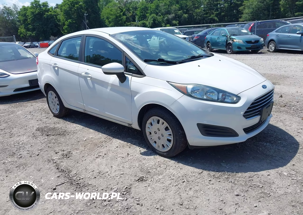 2016 Ford Fiesta S – zdjęcie 1 z 11