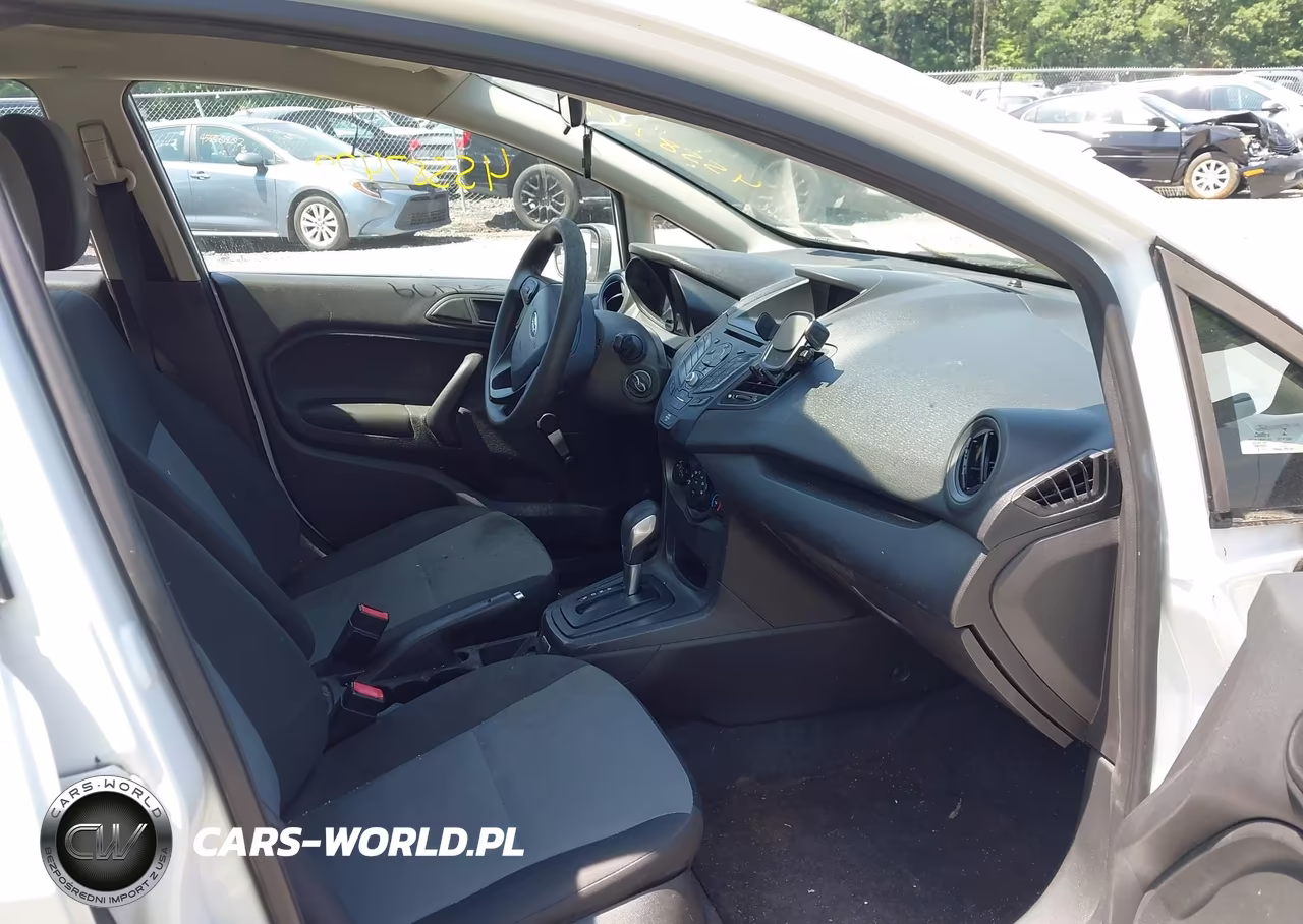 2016 Ford Fiesta S VIN:3FADP4AJ2GM128362 - 5