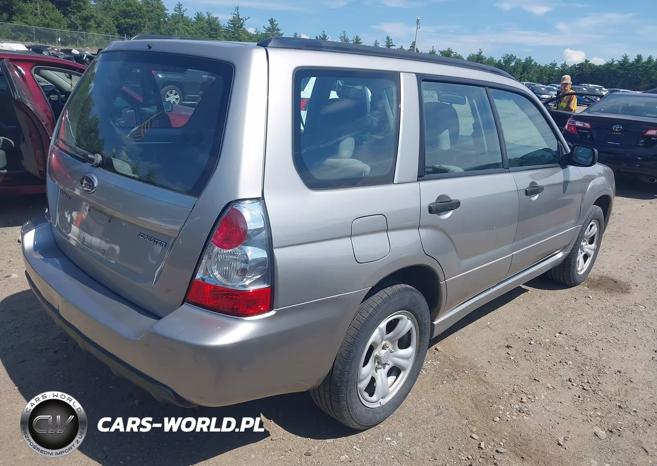 2007 Subaru Forester 2.5X VIN:JF1SG63687H735222 - 4