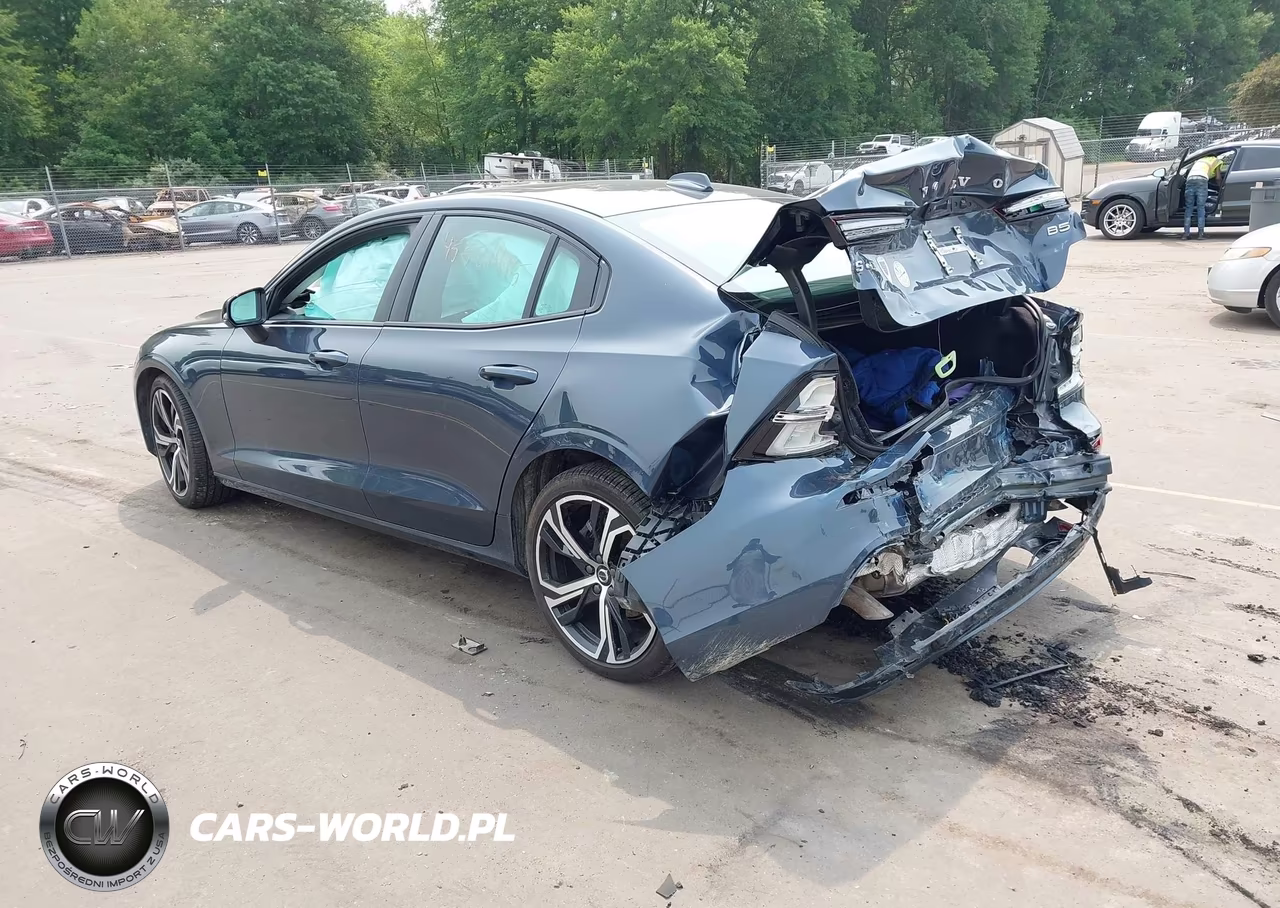 2023 Volvo S60 B5 Core Dark Theme VIN:7JRL12FV0PG236224 - 3