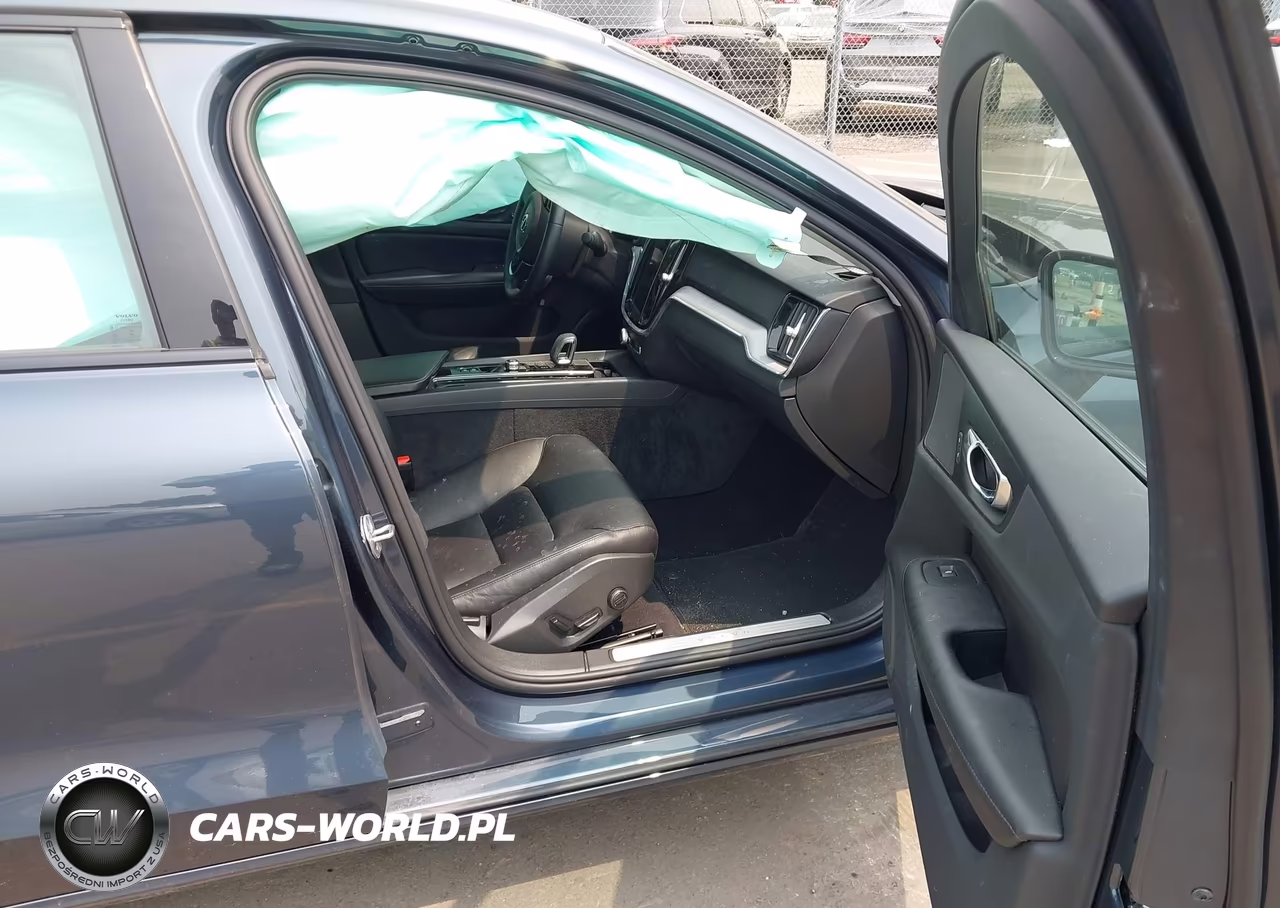 2023 Volvo S60 B5 Core Dark Theme VIN:7JRL12FV0PG236224 - 5