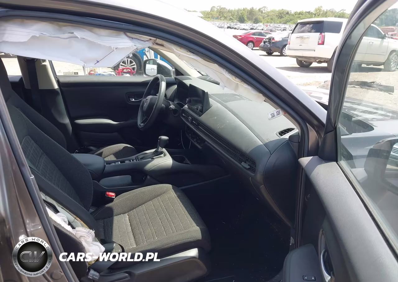 2023 Honda Hr-V 2Wd Lx VIN:3CZRZ1H34PM740802 - 5