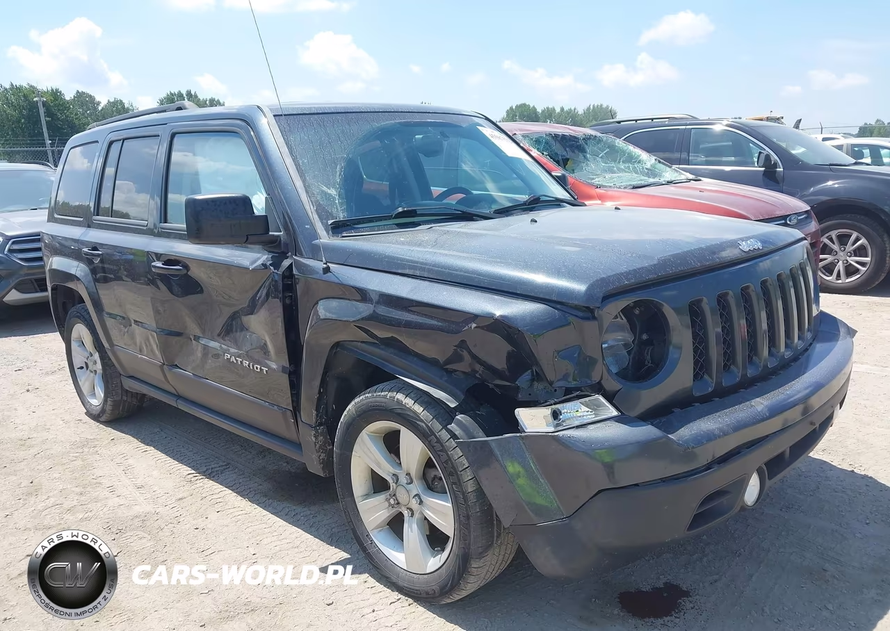 2016 Jeep Patriot Latitude – zdjęcie 1 z 16
